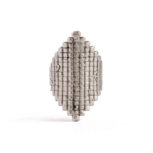 Edgy Rings