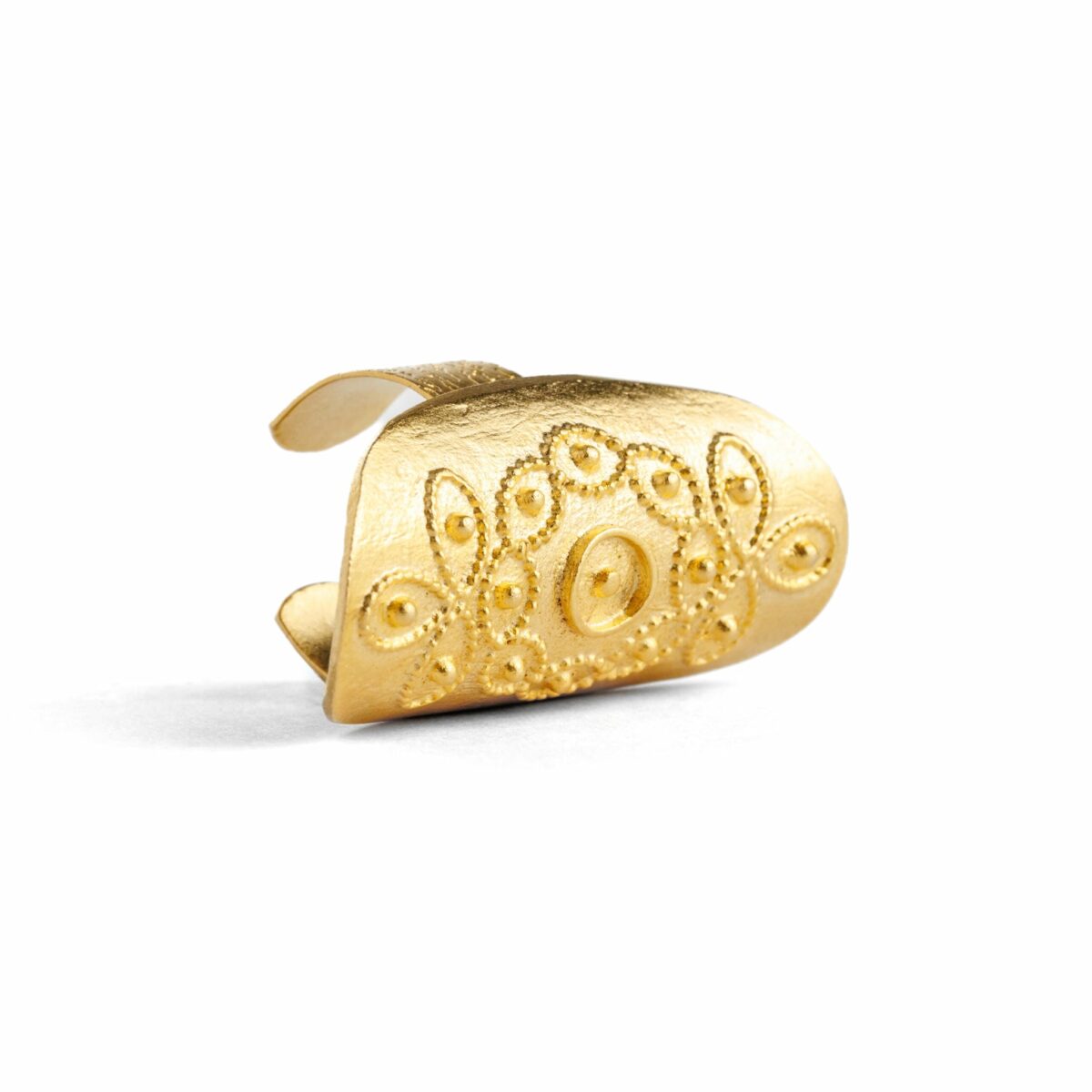 Colossal Gold Ring - Image 3