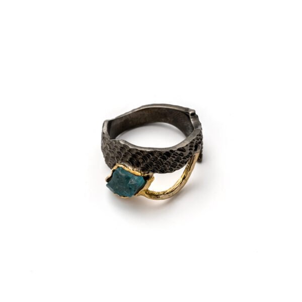 Neon Apatite