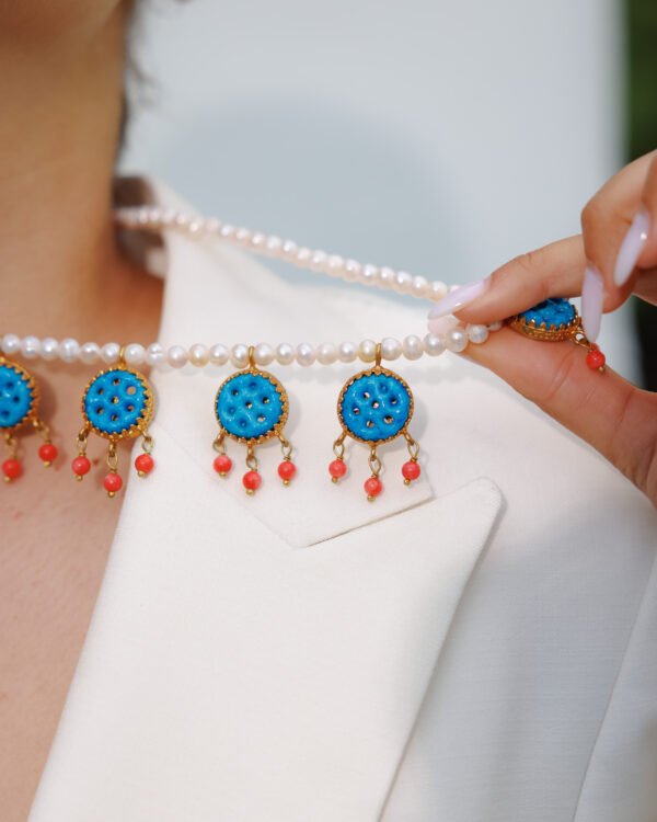 White Pearls Necklace - Image 3