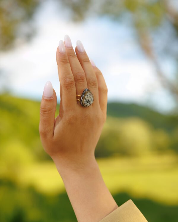 Myst Grey Labradorite Ring