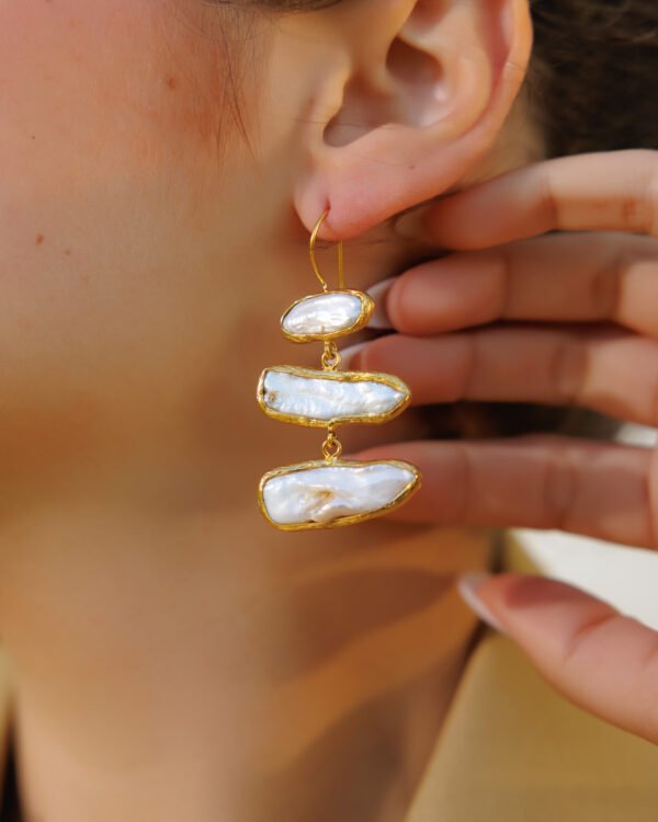 White Pearl Earrings - Image 2