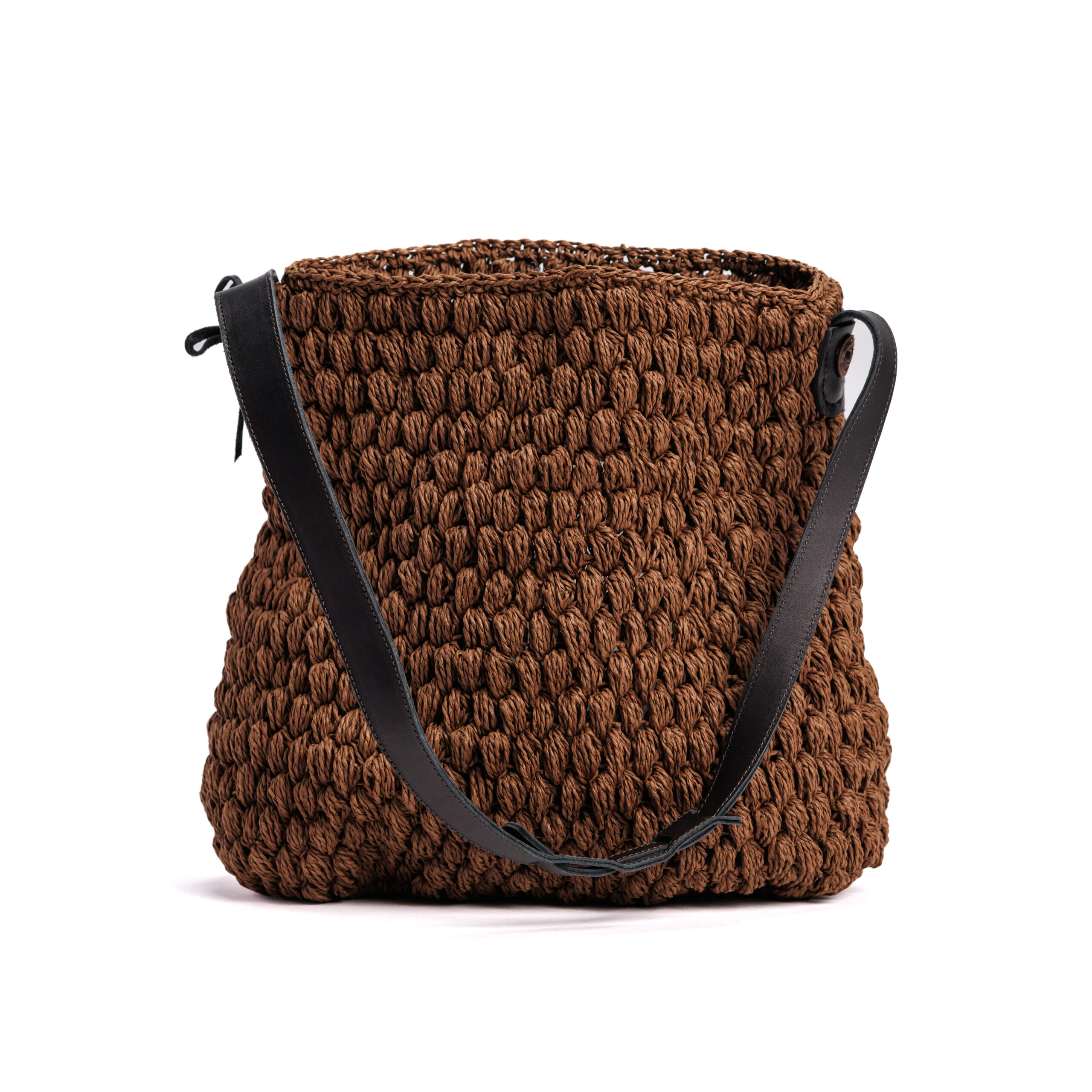 215A0343-scaled-1 Voyager Raffia Bag - Image 1
