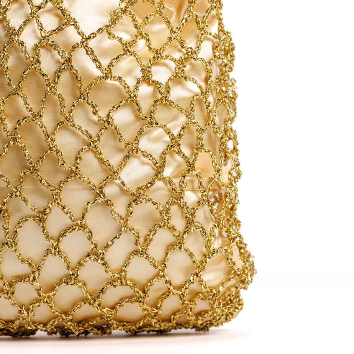 Diammond Cut Gold Raffia Bag - Image 2