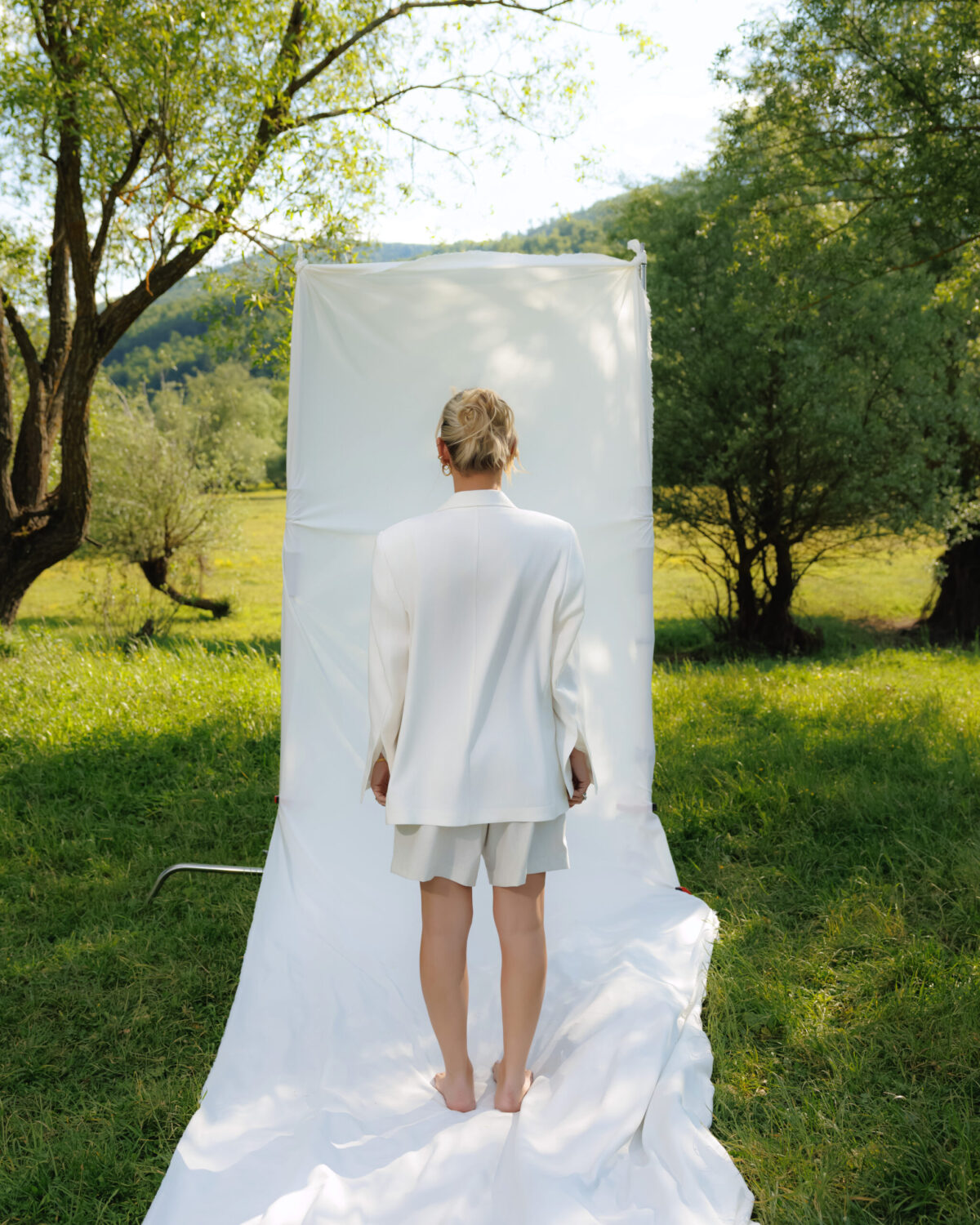 Beige Linen Shorts - Image 8