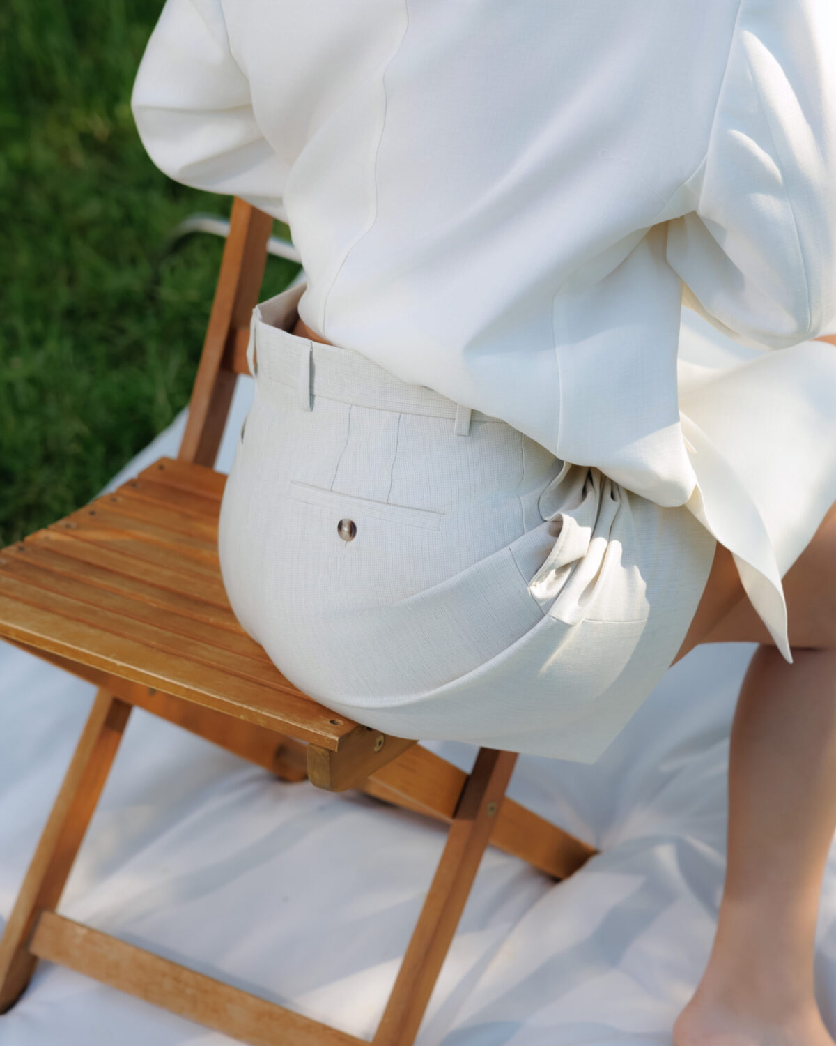 Beige Linen Shorts - Image 2