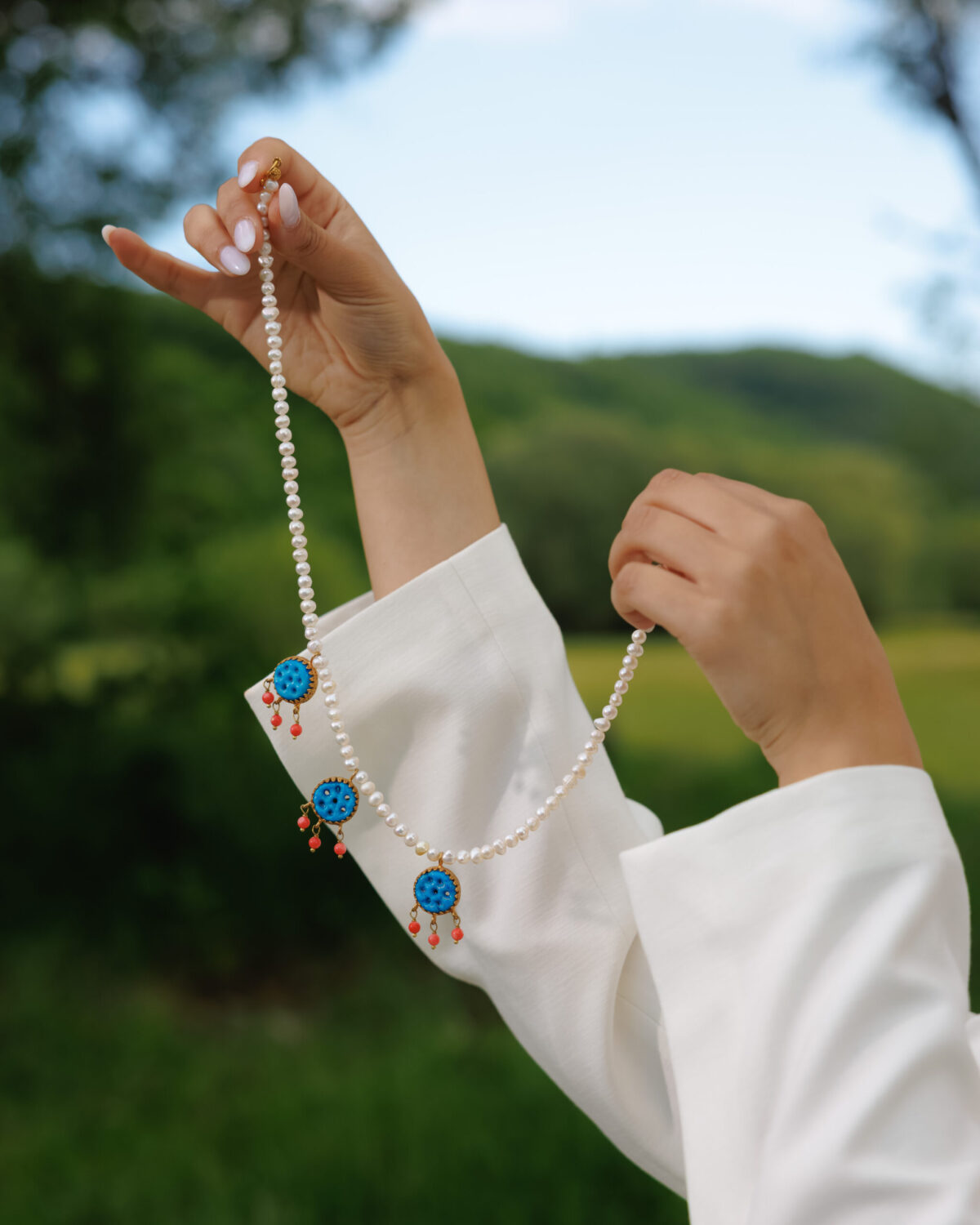 White Pearls Necklace - Image 4