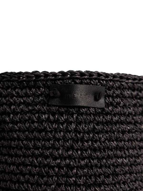 The Autumn Icon – Black